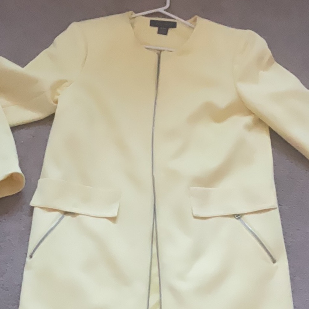 Soft cream Yellow Women's blazer
